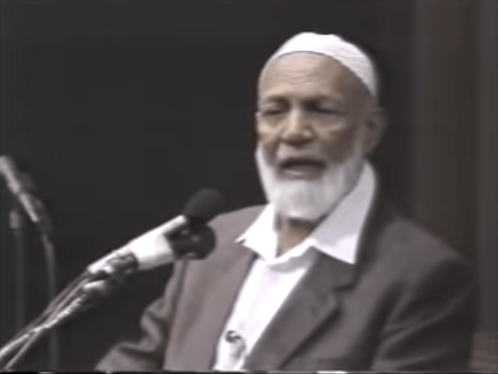 Ahmed Deedat – Jesus Christ in Christianity and in Islam