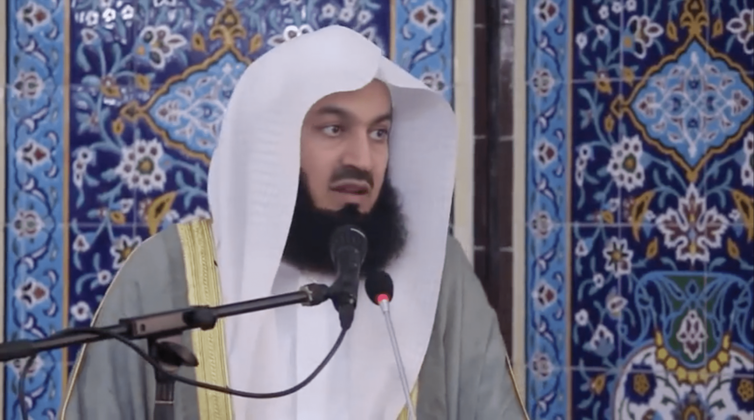 Ismail ibn Musa Menk – Watch How You Speak