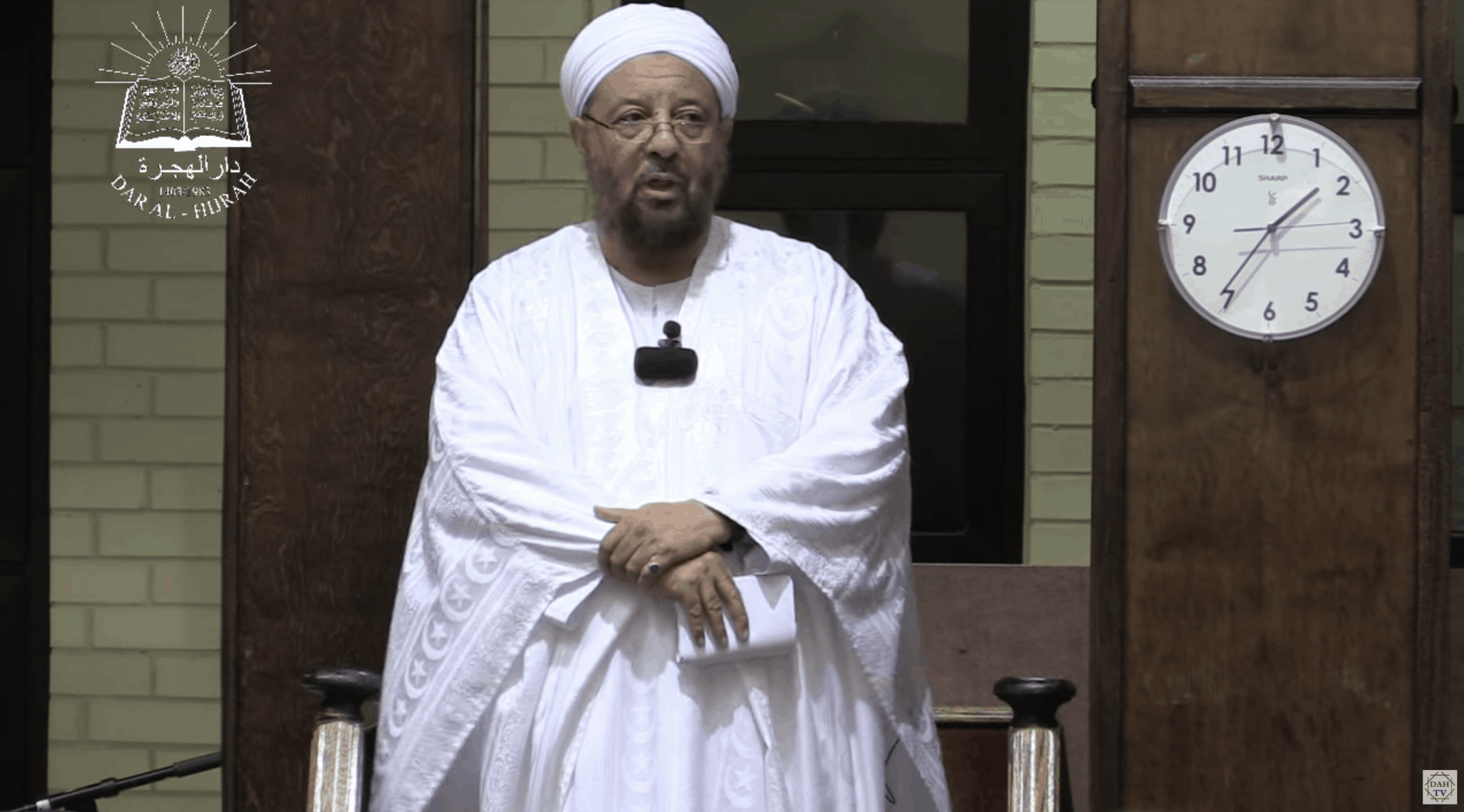 Abdullah Hakim Quick – Urgent Alarm in The Age of Crisis