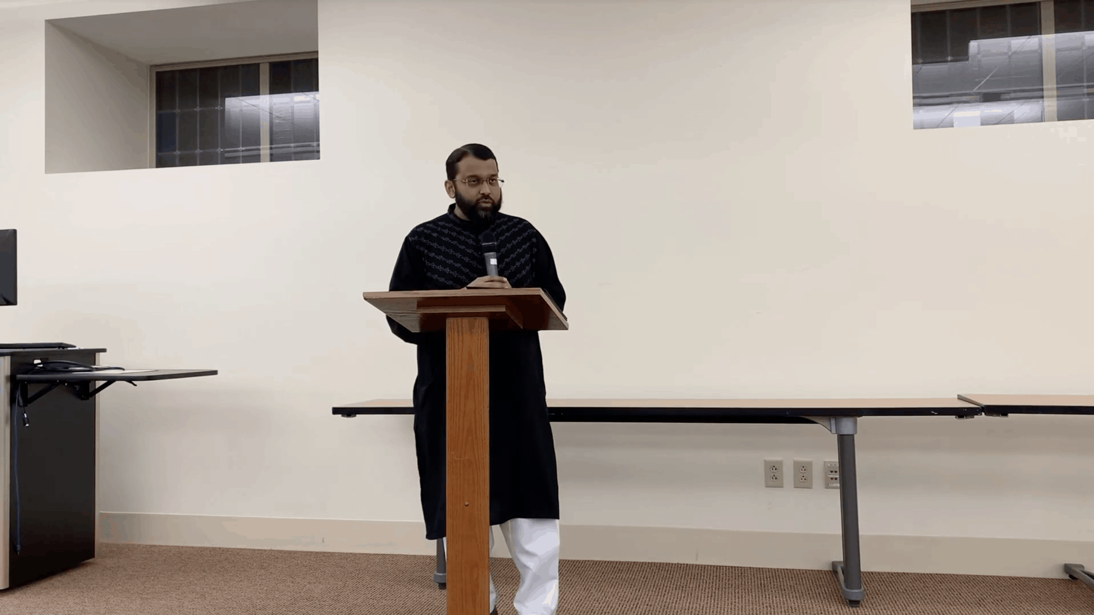 Yasir Qadhi – Politicizing Tragedy? A Muslim Academic’s Response to The New Zealand Massacre