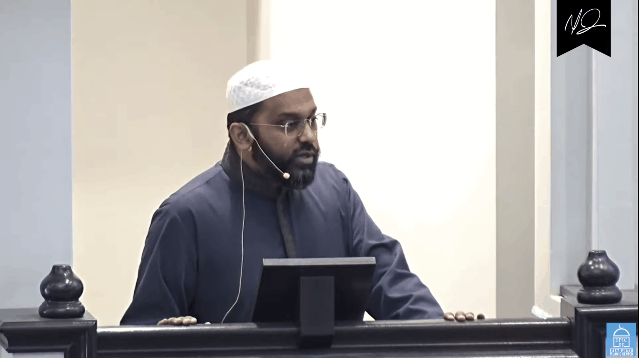 Yasir Qadhi – The Blessings and Meaning of Salawāt upon the Prophet (SAW)