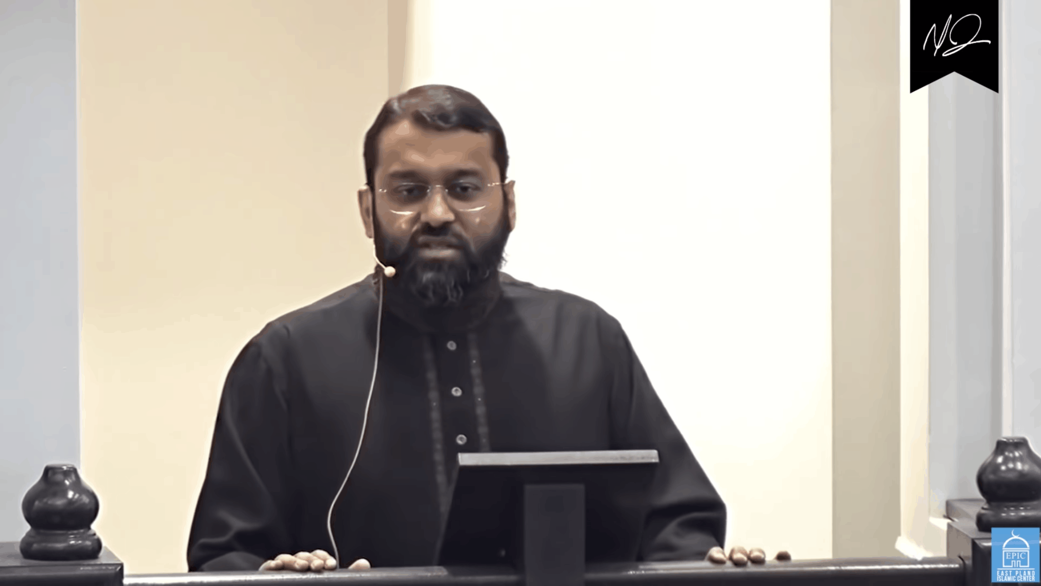 Yasir Qadhi – The Dangers of Arrogance & The Blessings of Humility