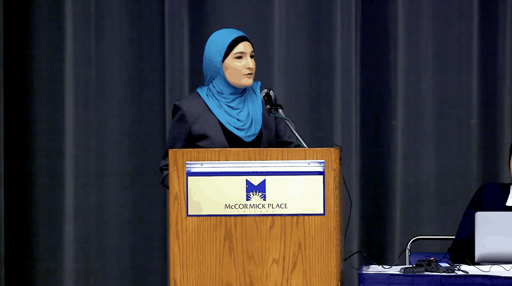 Linda Sarsour – Hide or Seek