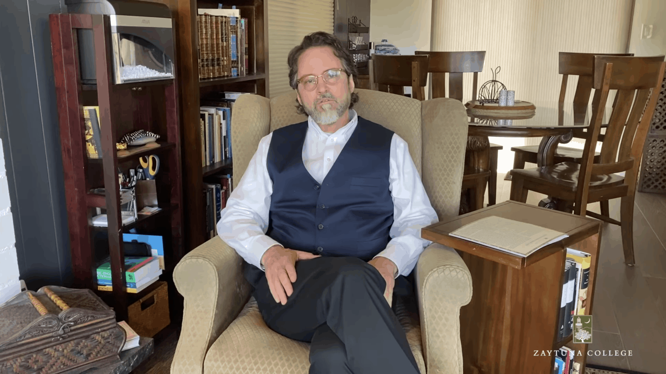 Hamza Yusuf – Ramadan Message: “The Hearts Can Still Remain Connected”